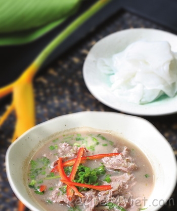 bo-xao-banh-uot bo-xao-banh-uot