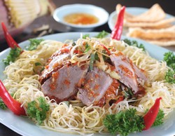 thom ngon goi vit hoa chuoi thom ngon goi vit hoa chuoi