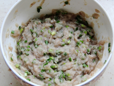 Nấu canh chả cá kỳ công mà ngon tuyệt 4 Nấu canh chả cá kỳ công mà ngon tuyệt 4