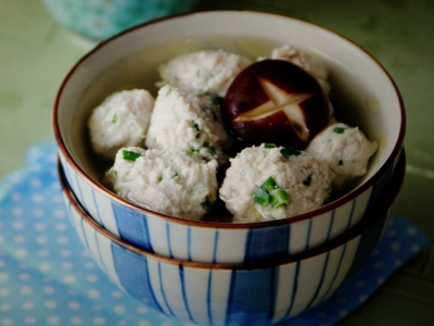 Nấu canh chả cá kỳ công mà ngon tuyệt 8 Nấu canh chả cá kỳ công mà ngon tuyệt 8