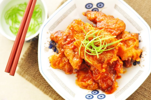 thit-heo-chien-gion-xot-chua-ngot-tuyet-ngon