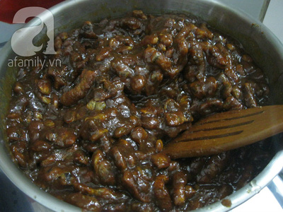 Me ngào đường cực ngon chuẩn bị đón mùa hè 8 Me ngào đường cực ngon chuẩn bị đón mùa hè 8