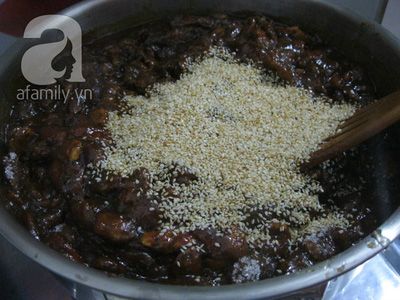 Me ngào đường cực ngon chuẩn bị đón mùa hè 14 Me ngào đường cực ngon chuẩn bị đón mùa hè 14