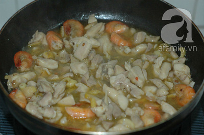 Ngon miệng đã thèm với công thức mỳ Quảng cực đơn giản 10