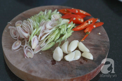 Thịt heo xào sả ớt cho bữa tối đưa cơm 5 Thịt heo xào sả ớt cho bữa tối đưa cơm 5