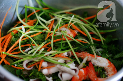 Món ngon cuối tuần: Miến trộn hải sản 11 Món ngon cuối tuần: Miến trộn hải sản 11