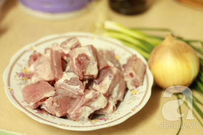 Sườn om xì dầu cho cả nhà thích thú! 3 Sườn om xì dầu cho cả nhà thích thú! 3