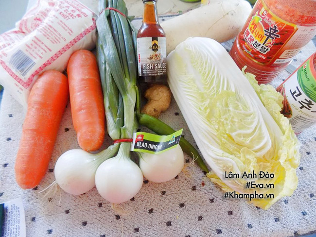 Làm kim chi cải thảo tại nhà theo cách này, đảm bảo hàng quán còn chịu thua - 1