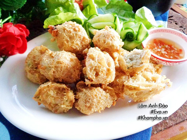 Mẹ làm đậu hũ nhồi thịt chiên giòn, nhìn thôi đã 'chảy nước miếng' - 9