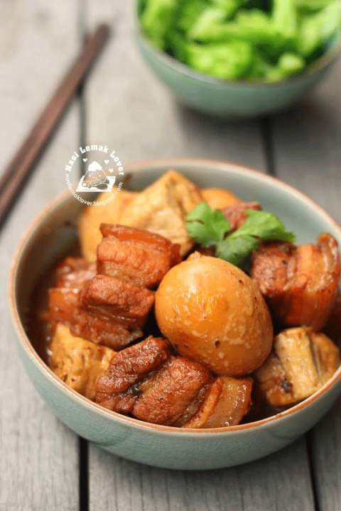 thịt kho trứng vịt 1