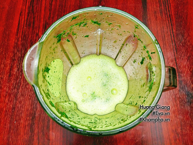 Nhân mùa sen, mẹ vào bếp làm xôi lá dứa hạt sen đãi cả nhà bữa sáng - 2