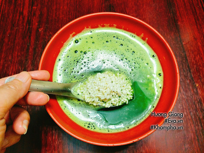 Nhân mùa sen, mẹ vào bếp làm xôi lá dứa hạt sen đãi cả nhà bữa sáng - 3