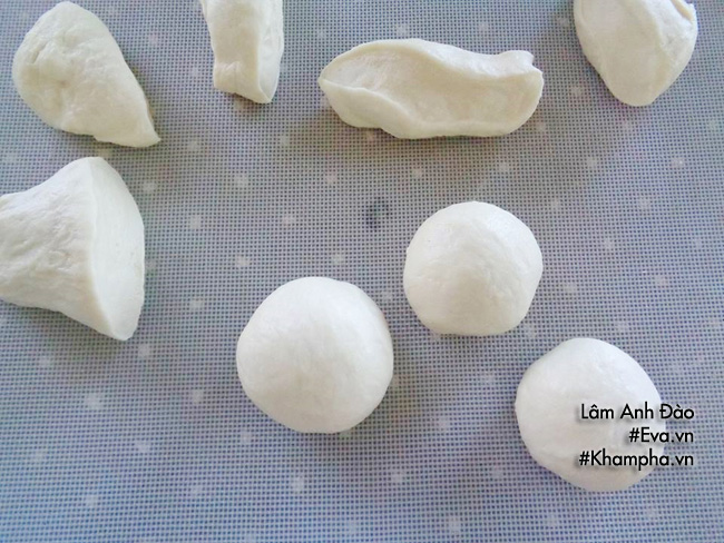 Cách làm bánh bao trứng muối ăn sáng chẳng cần ra hàng - 5