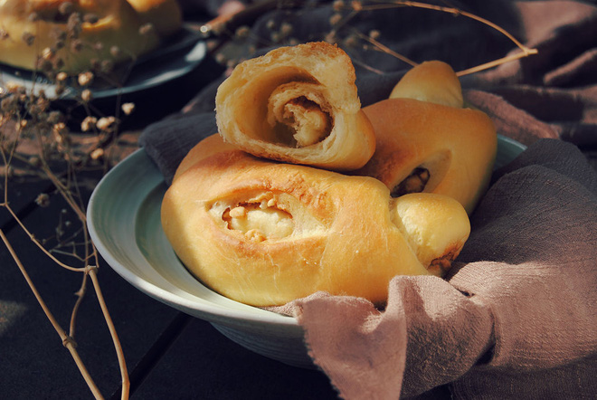 Bánh mì sữa mềm thơm ăn là mê ngay - Ảnh 6. Bánh mì sữa mềm thơm ăn là mê ngay - Ảnh 6.