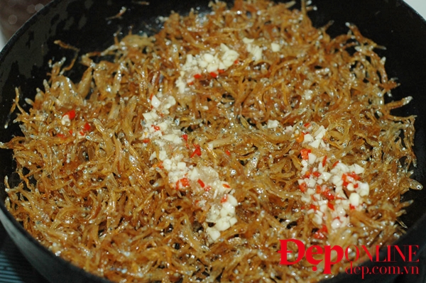 cá cơm kho mắm, cá chiên nước mắm, chế biến cá khô