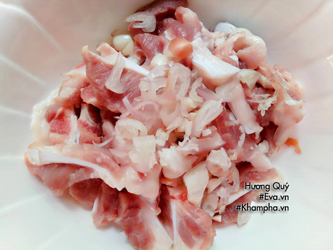 Tuyệt chiêu nấu bún ốc sườn sụn thơm lừng góc bếp đãi cả nhà bữa sáng cuối tuần - 2