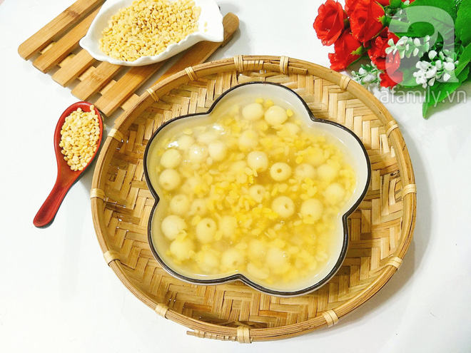 Chè đậu xanh hạt sen ngọt thanh mát dịu thanh lọc cơ thể - Ảnh 5. Chè đậu xanh hạt sen ngọt thanh mát dịu thanh lọc cơ thể - Ảnh 5.