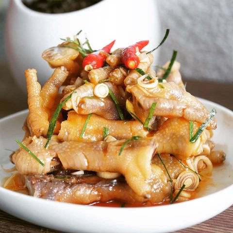 Bí quyết cho món chân gà ngâm sả tắc