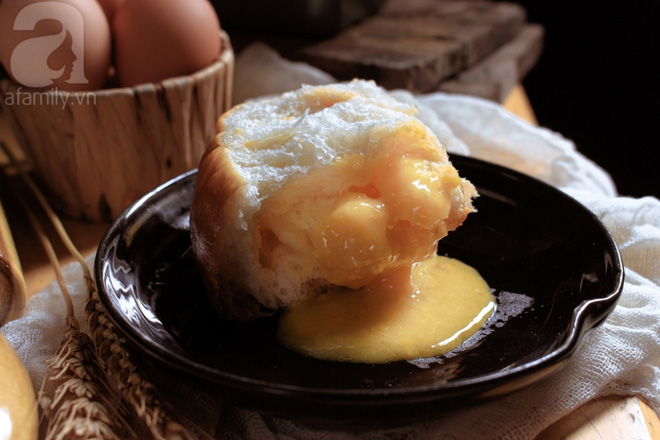 Làm bánh mì kim sa nhân trứng muối mặn ngọt tan chảy ngon mê tơi - Ảnh 12. Làm bánh mì kim sa nhân trứng muối mặn ngọt tan chảy ngon mê tơi - Ảnh 12.