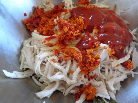 Cách làm khô gà lá chanh vừa ngon vừa nhanh 3