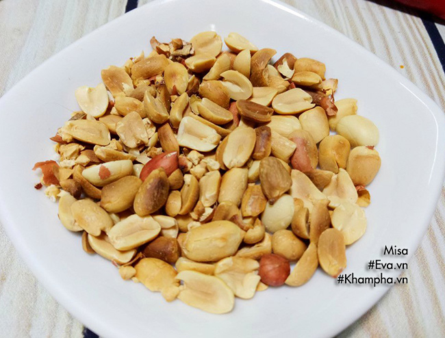 Tự làm mì Quảng hải sản thơm ngon kích thích vị giác - 14