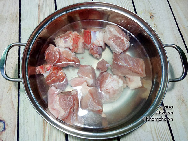 Tự làm mì Quảng hải sản thơm ngon kích thích vị giác - 2