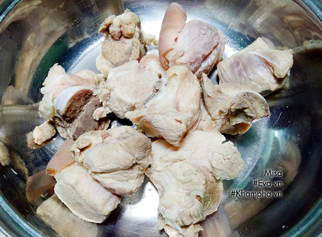 Tự làm mì Quảng hải sản thơm ngon kích thích vị giác - 3