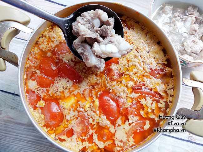 Bún riêu cua sườn sụn nóng hổi vừa ăn vừa thổi - 9