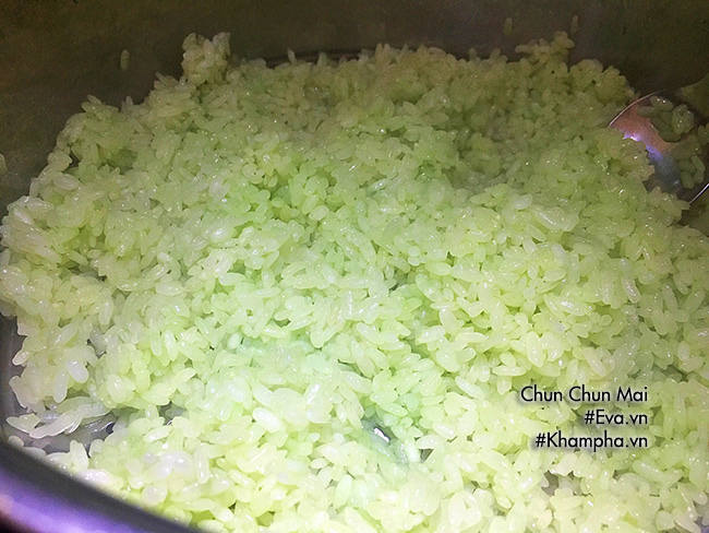Xôi lá dứa cánh gà chiên mắm đậm đà mà ngon - 6