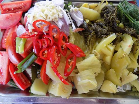 cá om dưa cải chua 2