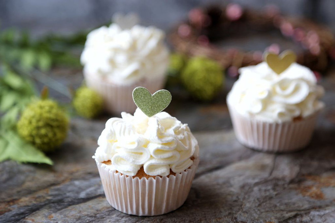 Công thức làm bánh cupcake cơ bản vụng đến mấy làm cũng thành công - Ảnh 4. Công thức làm bánh cupcake cơ bản vụng đến mấy làm cũng thành công - Ảnh 4.