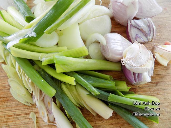 Lẩu bò nhúng mắm me nóng bỏng lưỡi ngày lạnh - 4