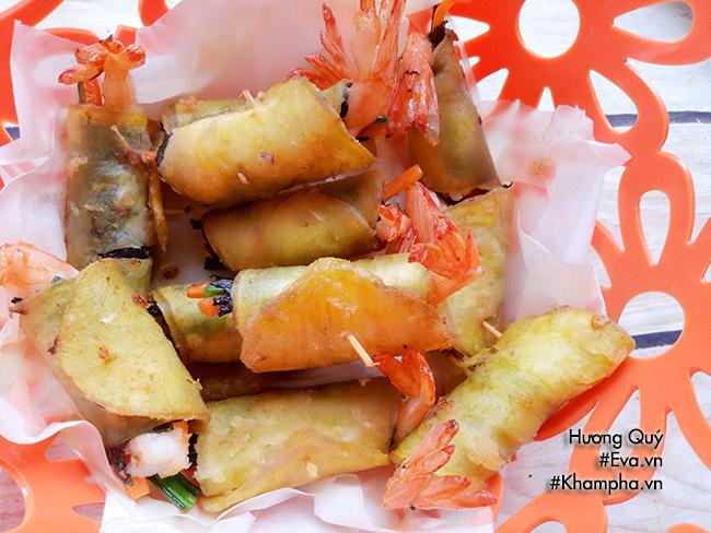 Tôm cuộn khoai lang chiên ngòn thơm nóng bỏng lưỡi - 7