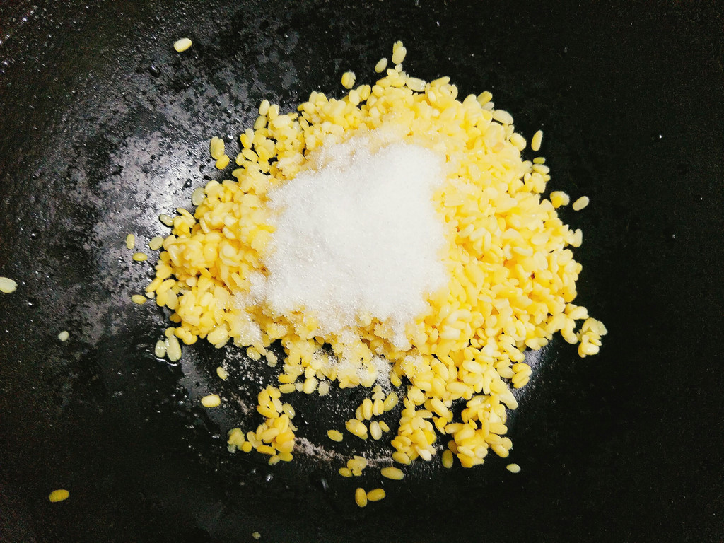 Cach lam banh chay nhan dau xanh dung chuan hinh anh 3